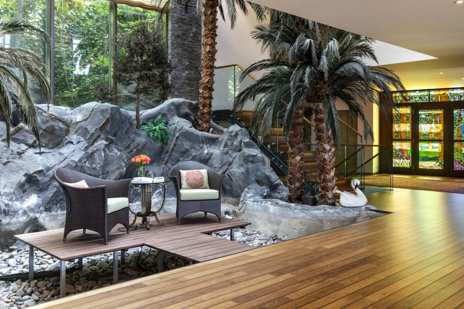 Situation privative et vue panoramique sur le lac