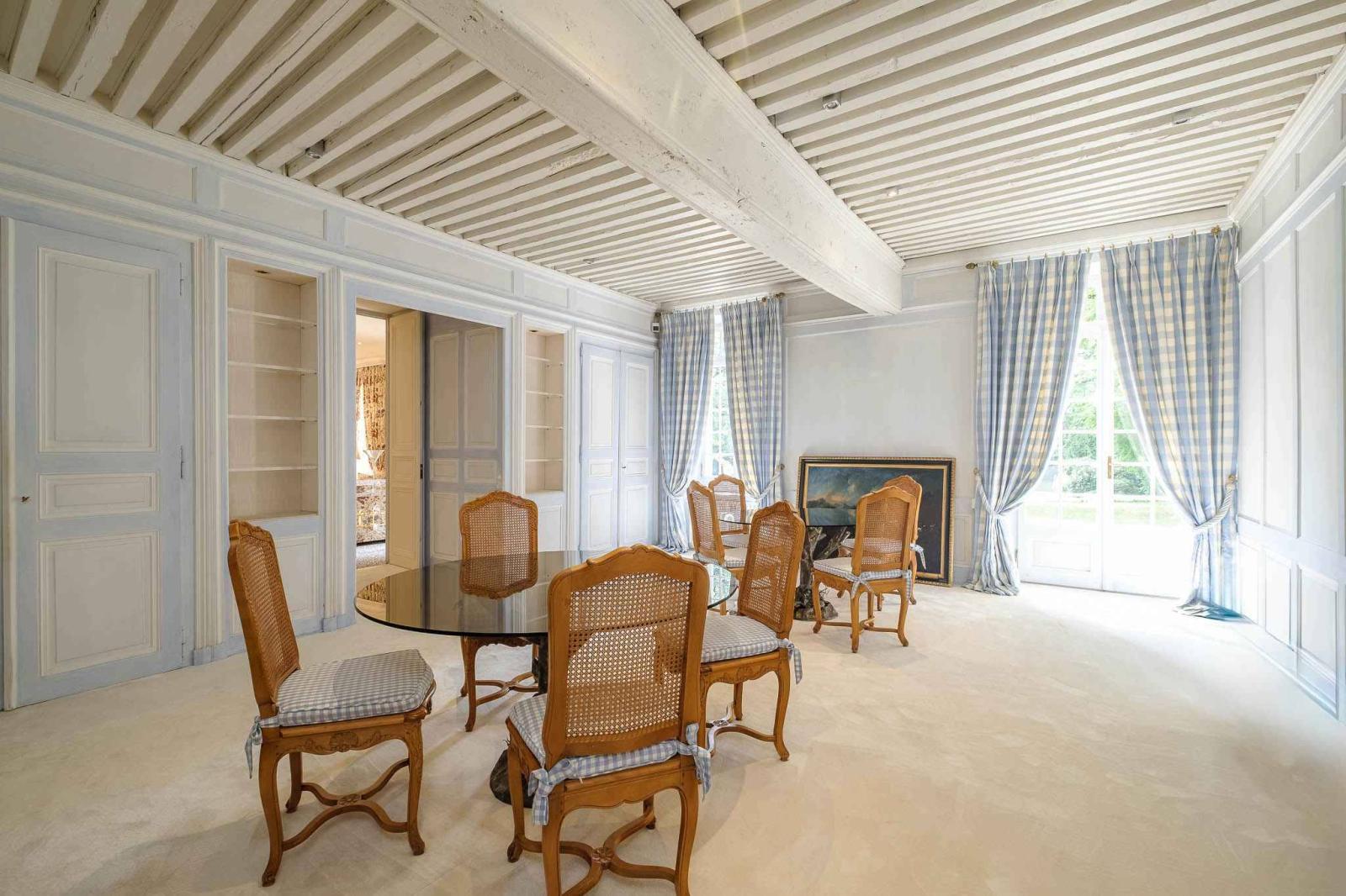 En exclusivité : Magnifique domaine avec dépendance
