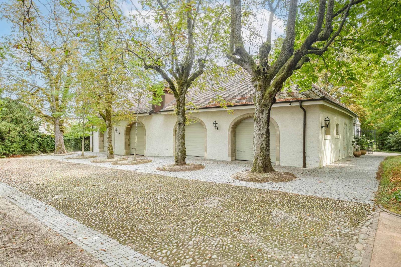 En exclusivité : Magnifique domaine avec dépendance