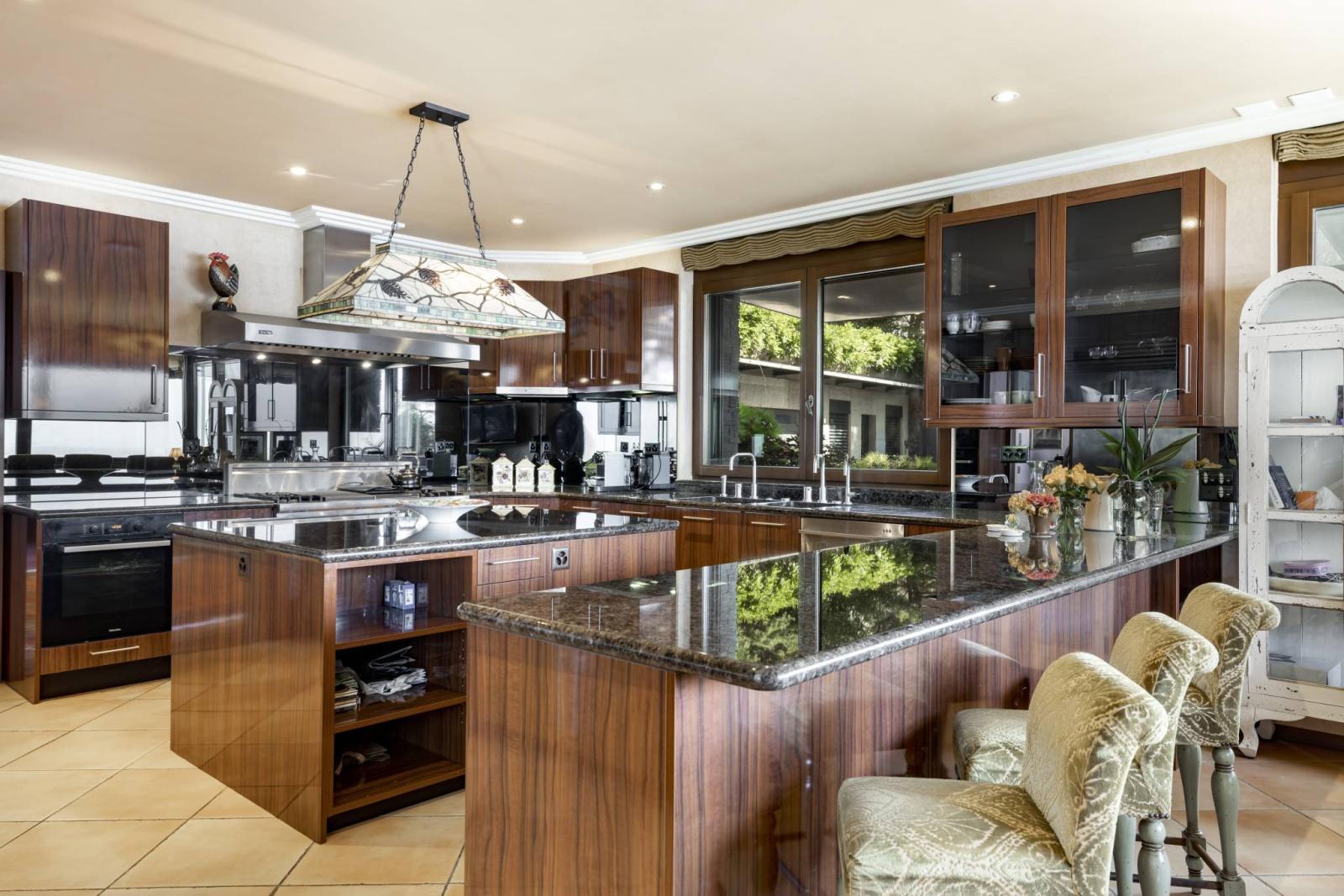 Situation privative et vue panoramique sur le lac