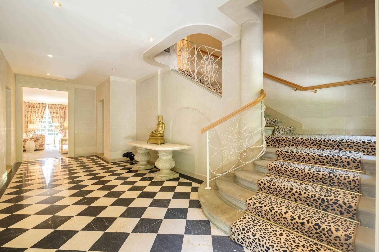 En exclusivité : Magnifique domaine avec dépendance
