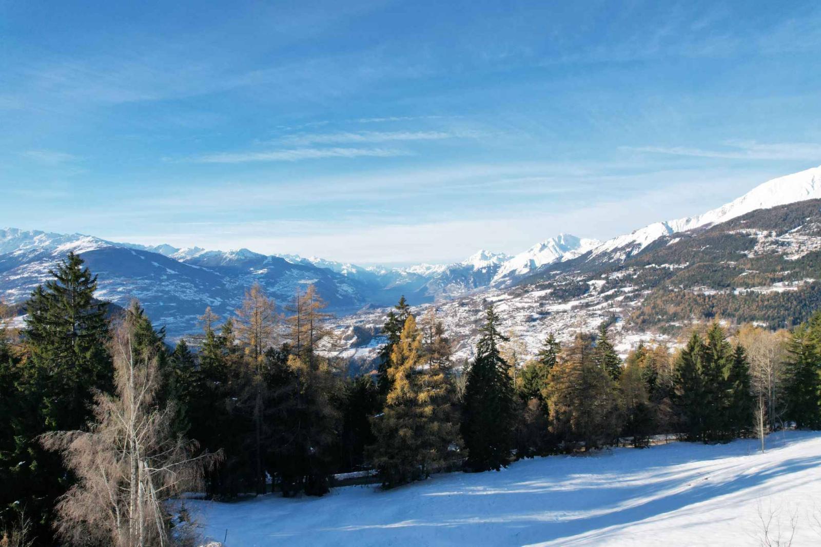 Magnifique chalet avec vue panoramique (vendu brut)